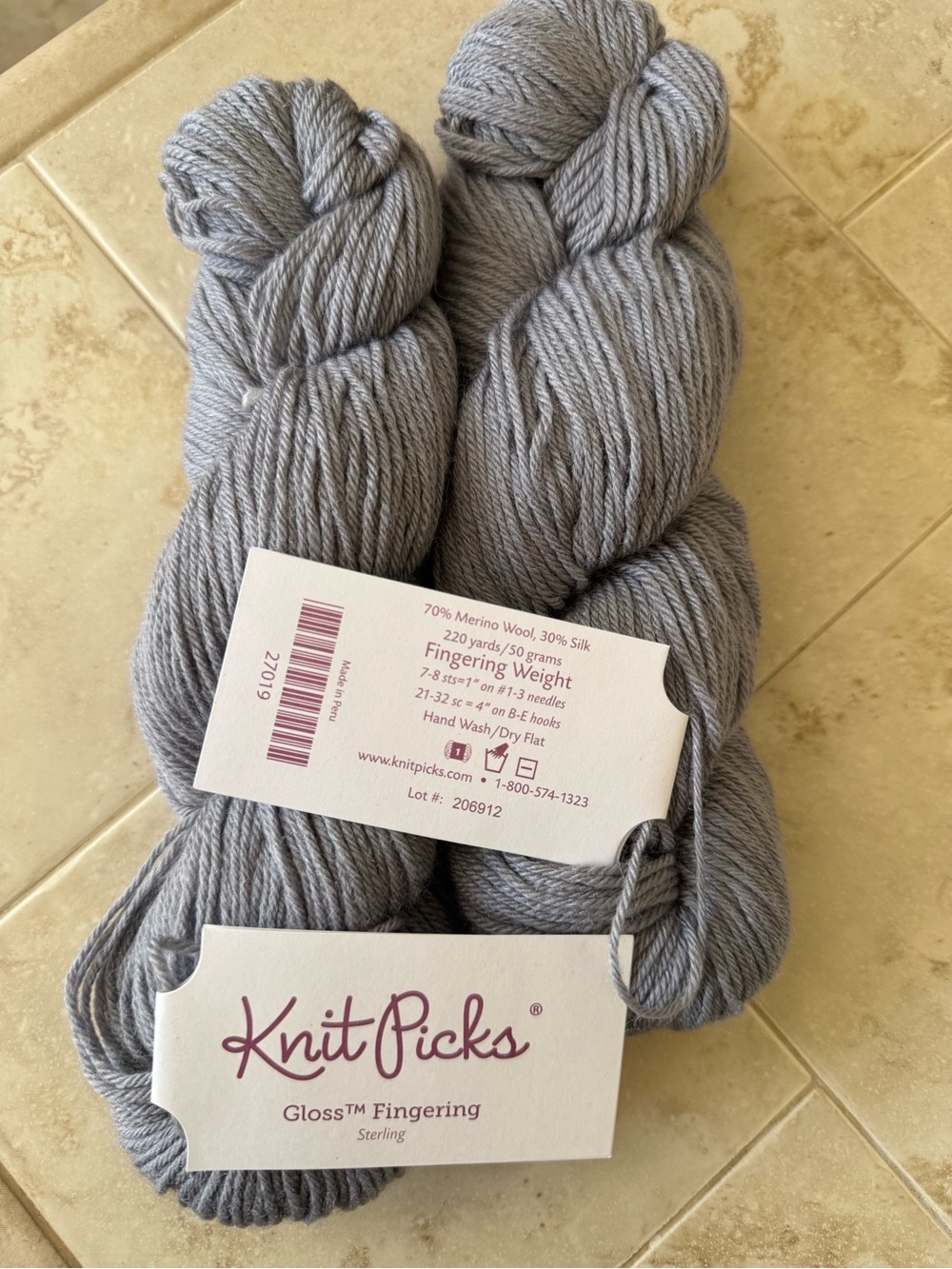 Knit Picks Gloss Fingering Sterling Gray Sweater Yarn 2 Hanks